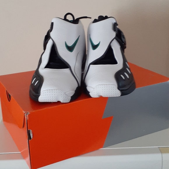 Nike Other - Nike air zoom flight GP. Men's size 8